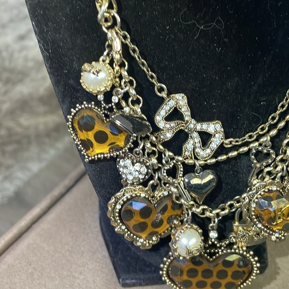 Vintage Betsy Johnson love leopard heart multi charm necklace - Picture 3 of 10
